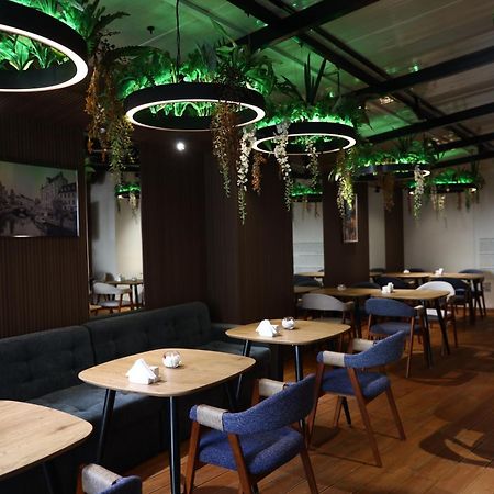 Graphica Tbilisi Hotel 外观 照片