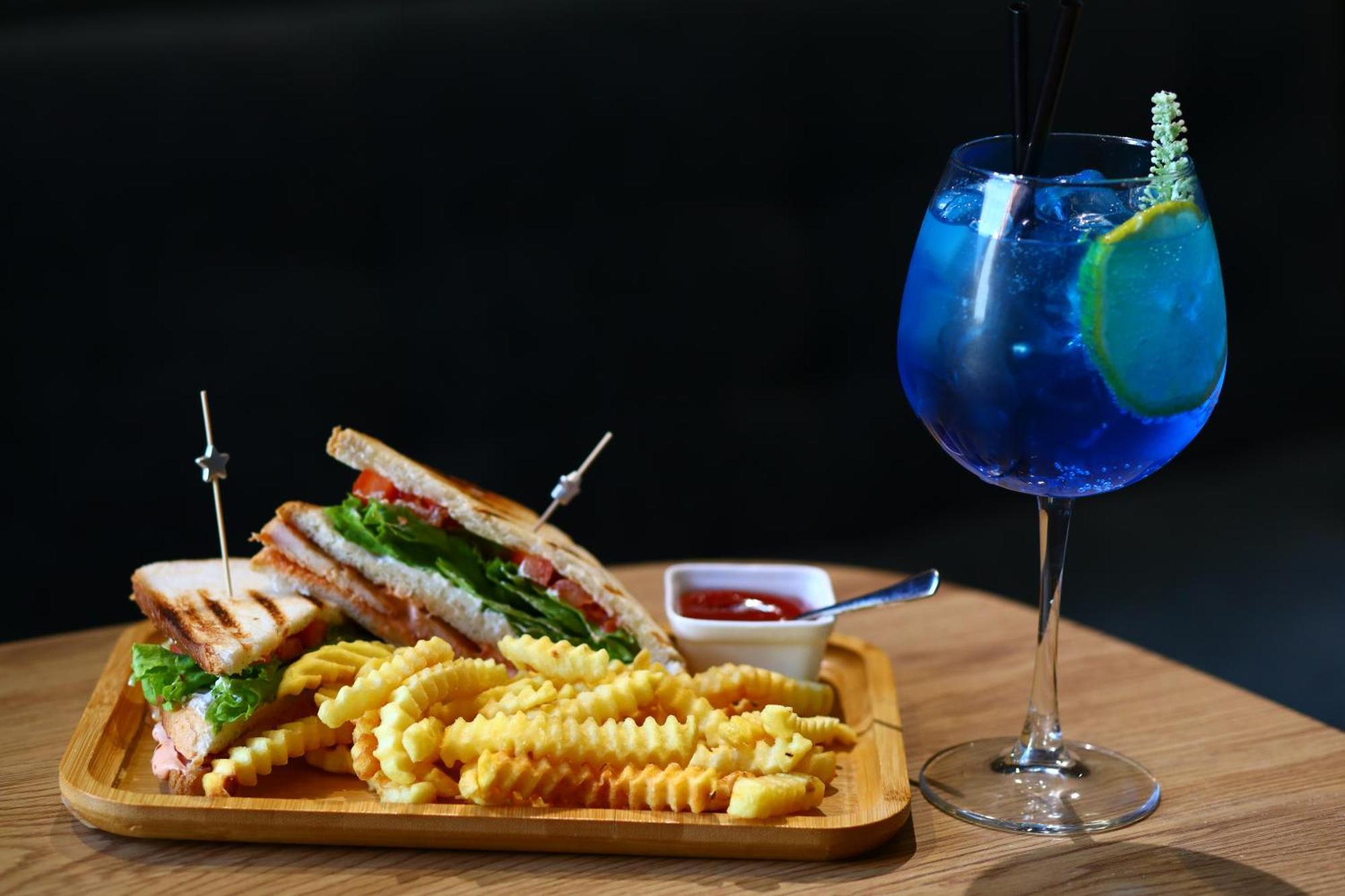 Graphica Tbilisi Hotel 外观 照片