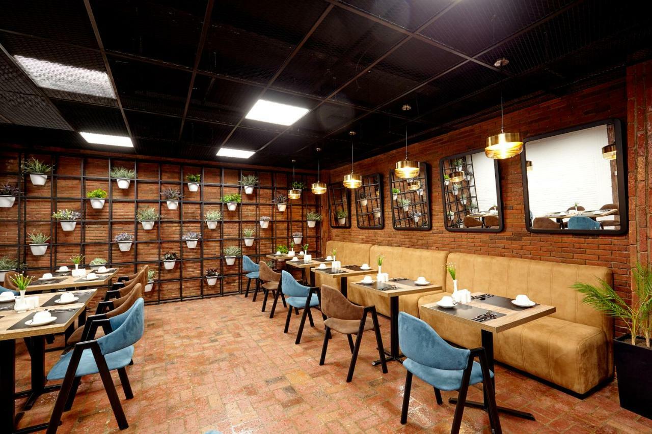 Graphica Tbilisi Hotel 外观 照片