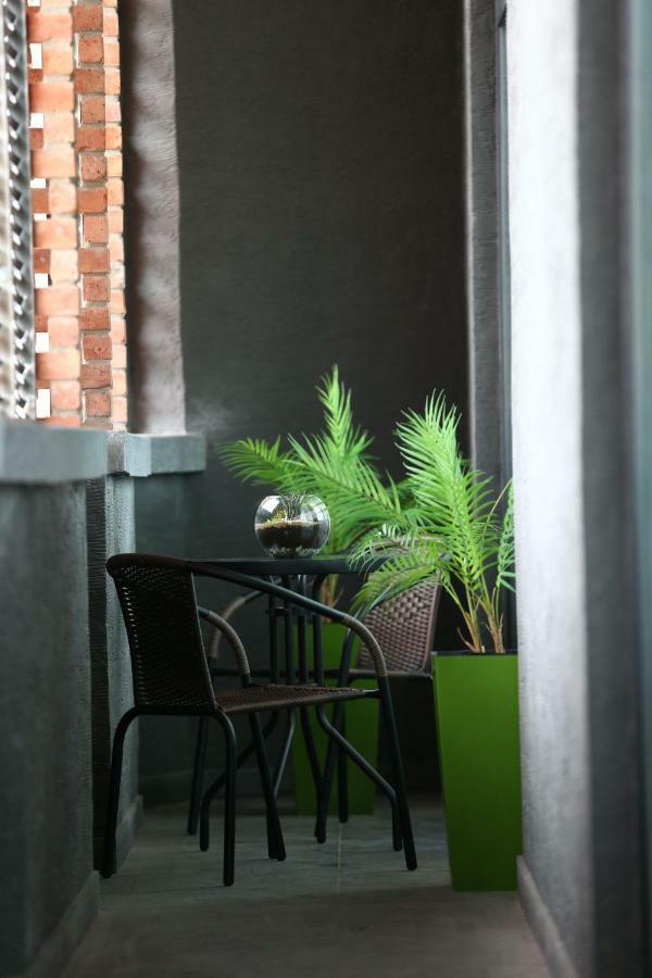 Graphica Tbilisi Hotel 外观 照片