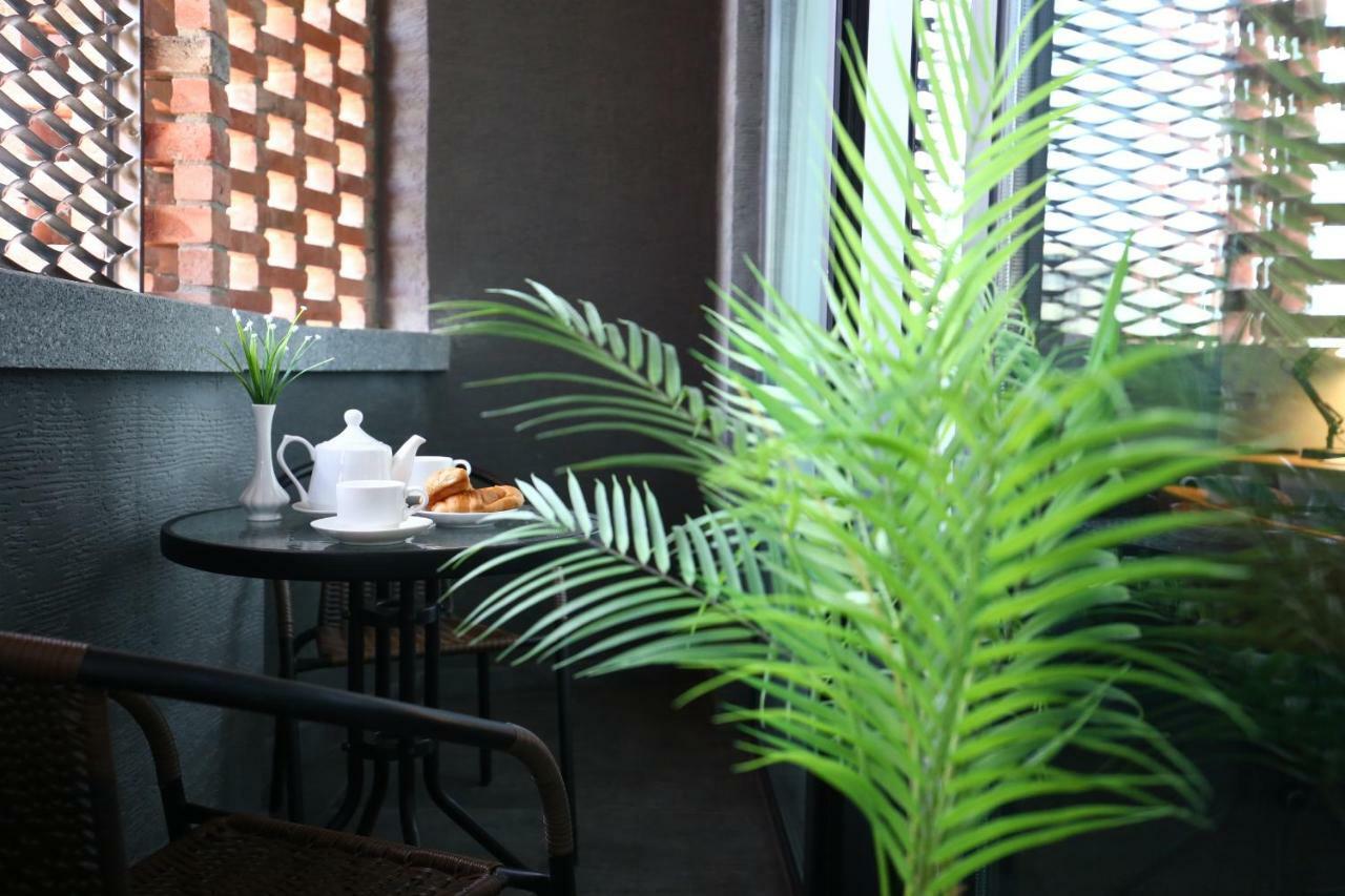 Graphica Tbilisi Hotel 外观 照片